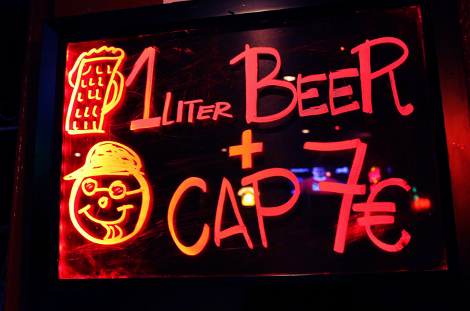 Getränkeangebote in der Yates Hard Rock Bar