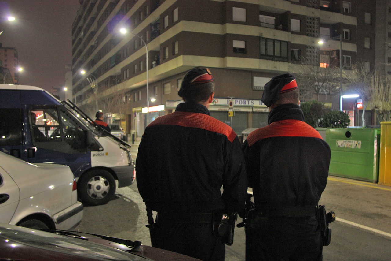 Mossos auf Patrouille in Lloret de Mar